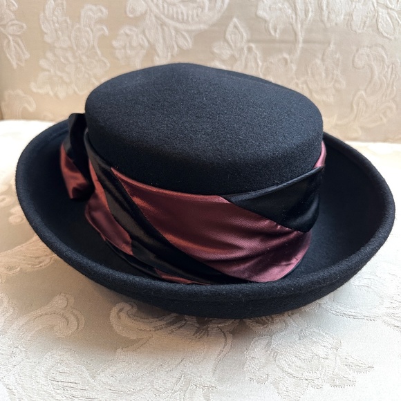 Vintage LAURA ASHLEY Great Britain black wool hat - Picture 6 of 11